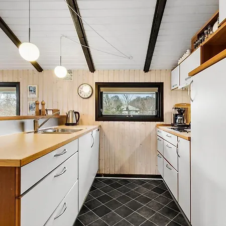 بيت للعطل 8531-grenaa-annettevej-9 *